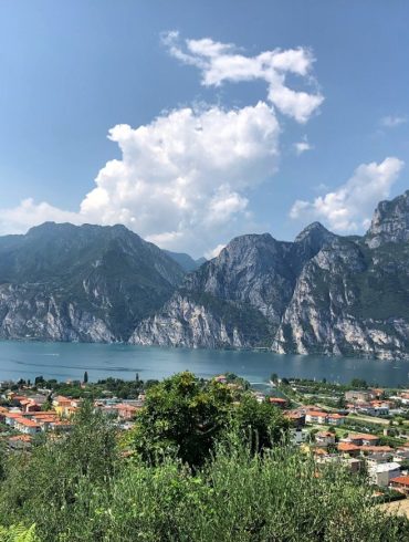 Blick auf Torbole am Gardasee